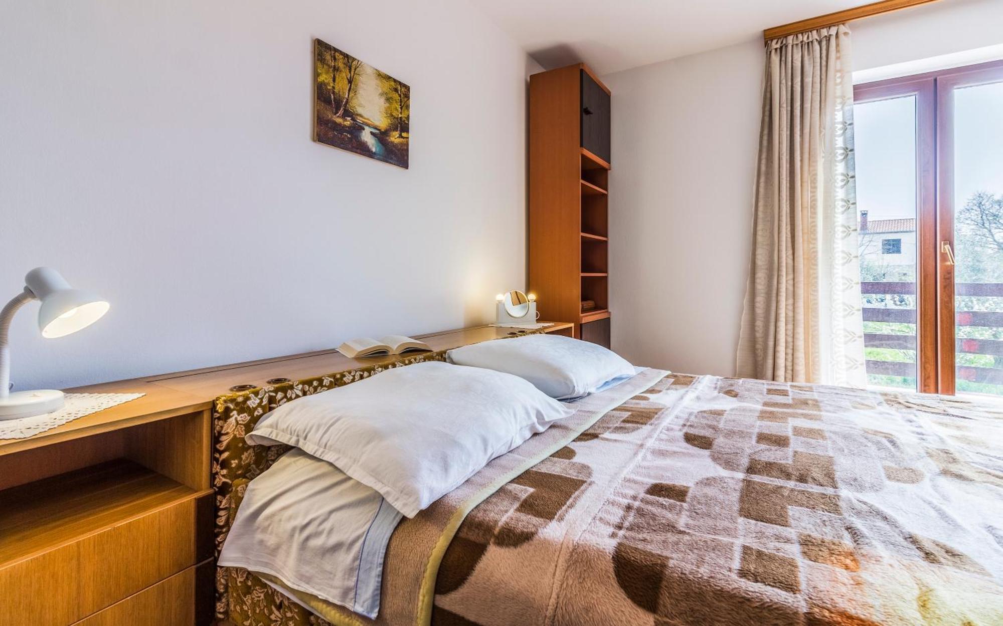 Three-bedroom Meden * Pomer