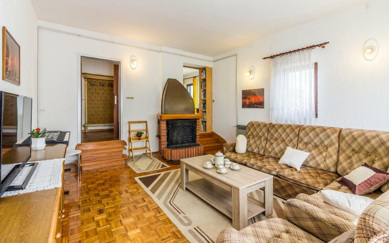 Three-bedroom Meden *